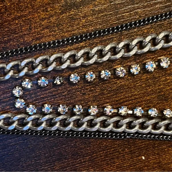 Aeropostale Rhinestone Silver-tone Necklace - Image 4
