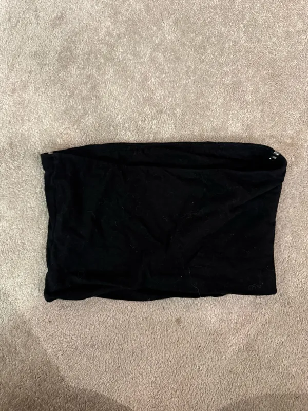 Amazon Black Strapless Crop Tube Top - Image 3