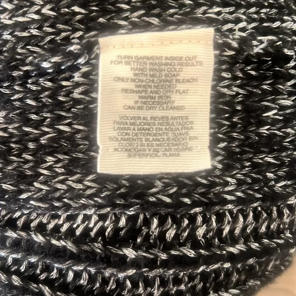 Puma Black and Gray Cardigan Sweater with Metallic‎ Shimmer XXL - Image 6