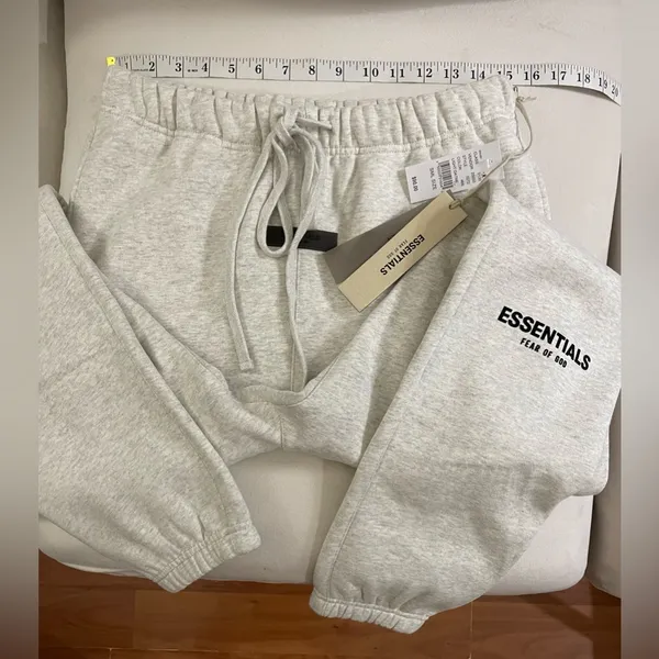 NWT Essentials Fear Of God Essentials Light Oatmeal Sweatpants Size S - Image 7