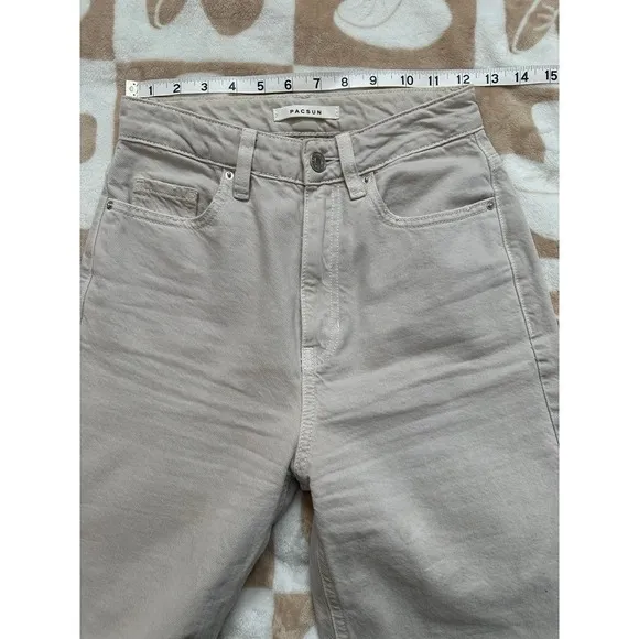 PacSun 90's Boyfriend Beige Distressed Jeans Size‎ 24 - Image 7