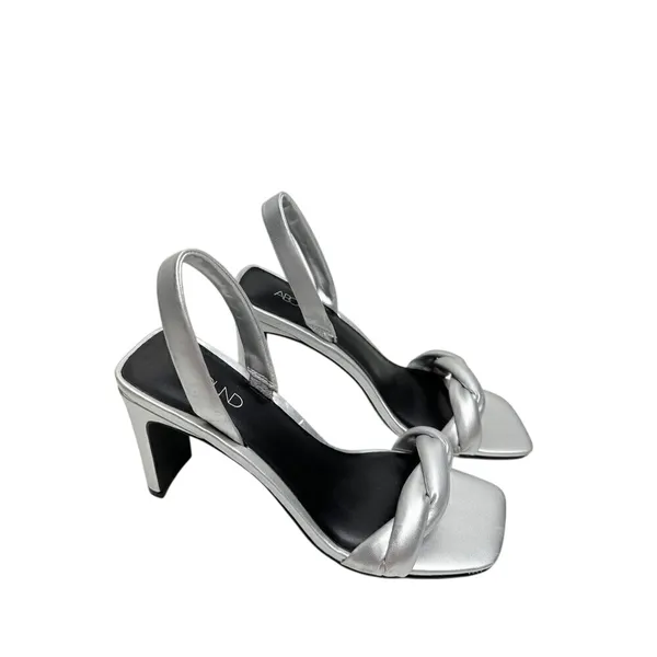 Abound Abryleigh Silver Metallic Braided Square Toe Block Heel Sandals 5.5M - Image 2