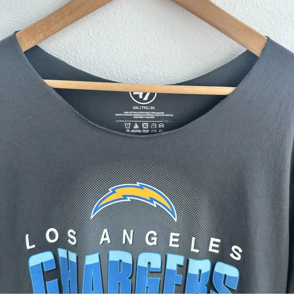 Los Angeles Chargers off-the-shoulder tee - Image 3