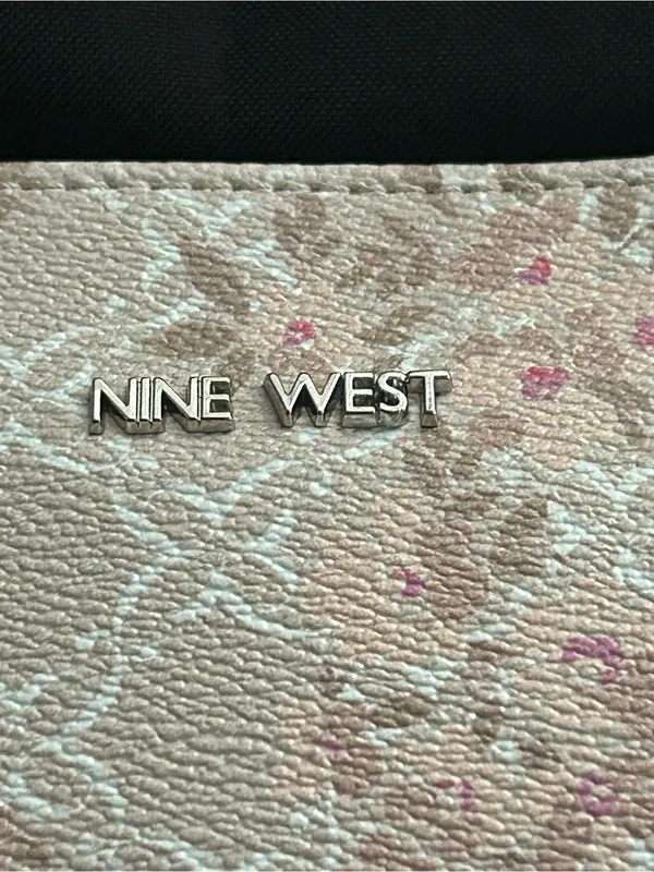 Nine West Blush Floral Shoulder Bag with Strap - Image 5