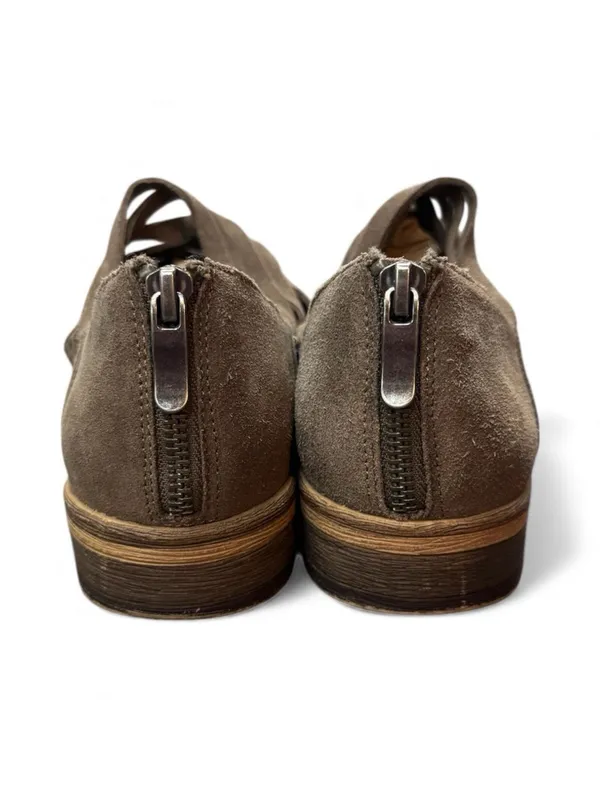 (RC) Chinese Laundry Danika Women's Slip-On Loafers Tan Suede Size 10 Low Heel - Image 3