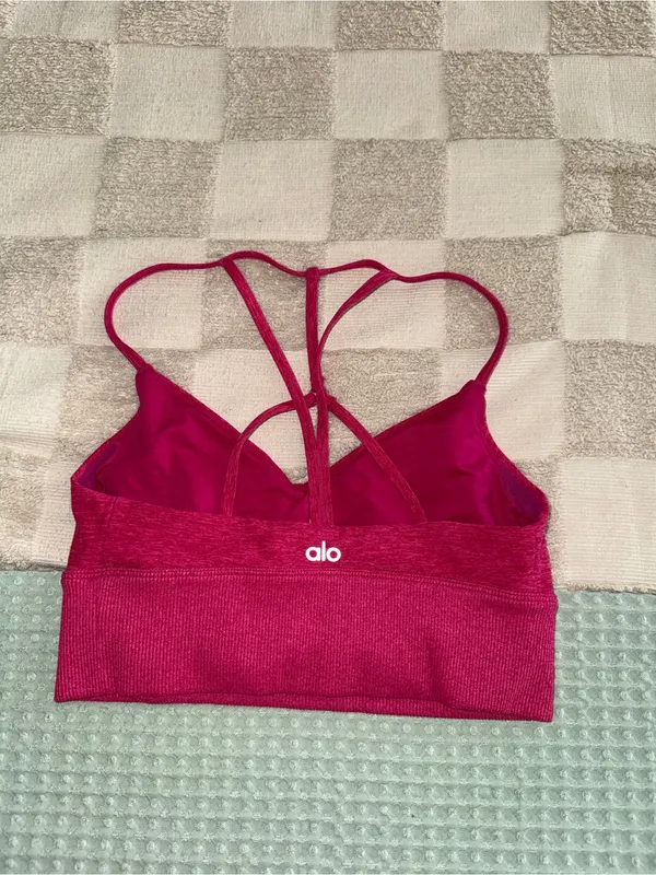 Alo Yoga Alosoft Lavish Bra size S - Image 3