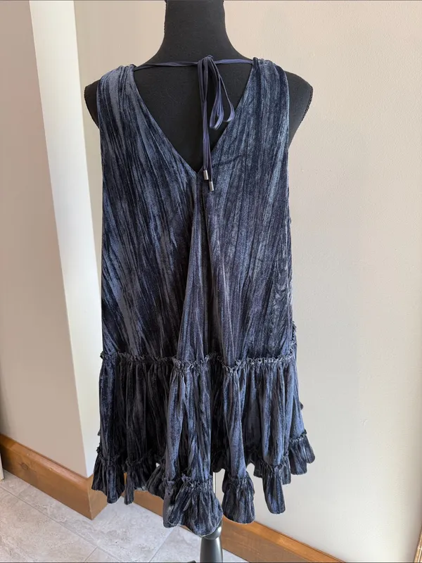 Free People Pleated Plush Swing Dress in Rare Night Size XS - Image 4