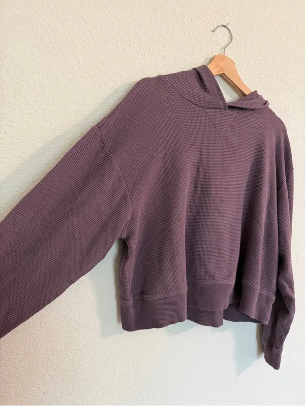 Organic Cotton Waffle-Knit Hooded Pullover Top Dusty Plum - Image 2