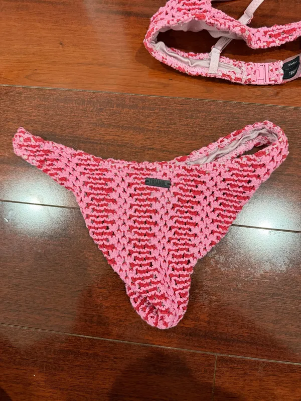 Triangl Bikini Set - Image 4
