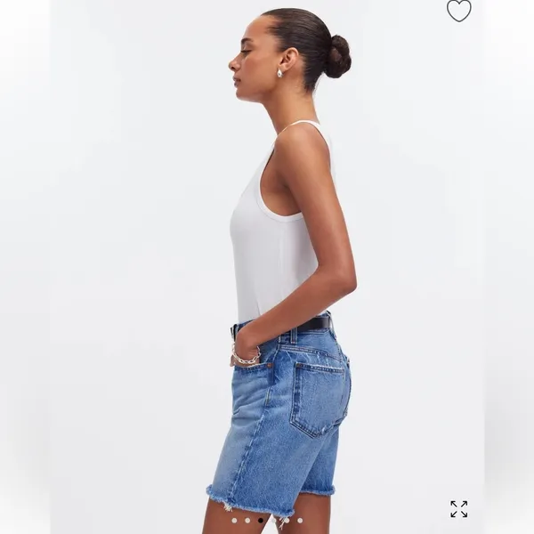 NWT Madewell Long Denim Shorts in Pedersen Wash 26 missing interior button - Image 3