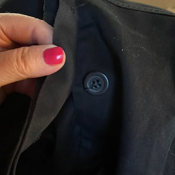 Liz Claiborne size Medium black denim jacket . - Image 6