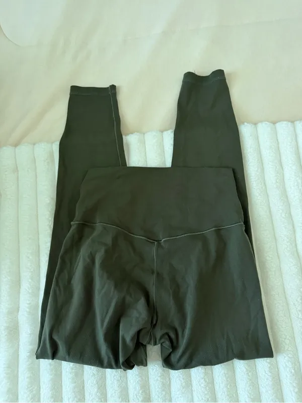 aerie High-Waist Olive Leggings - Image 4