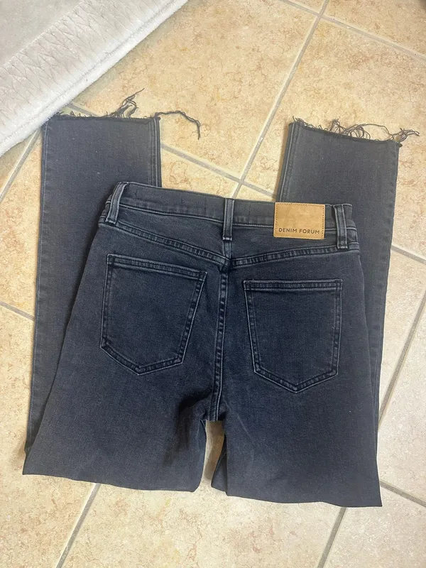 Aritzia Denim Forum The Arlo High Rise Straight - Image 8