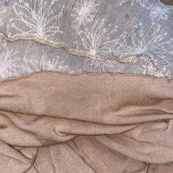 Chan Luu tan floral ruffle skirt size medium - Image 5