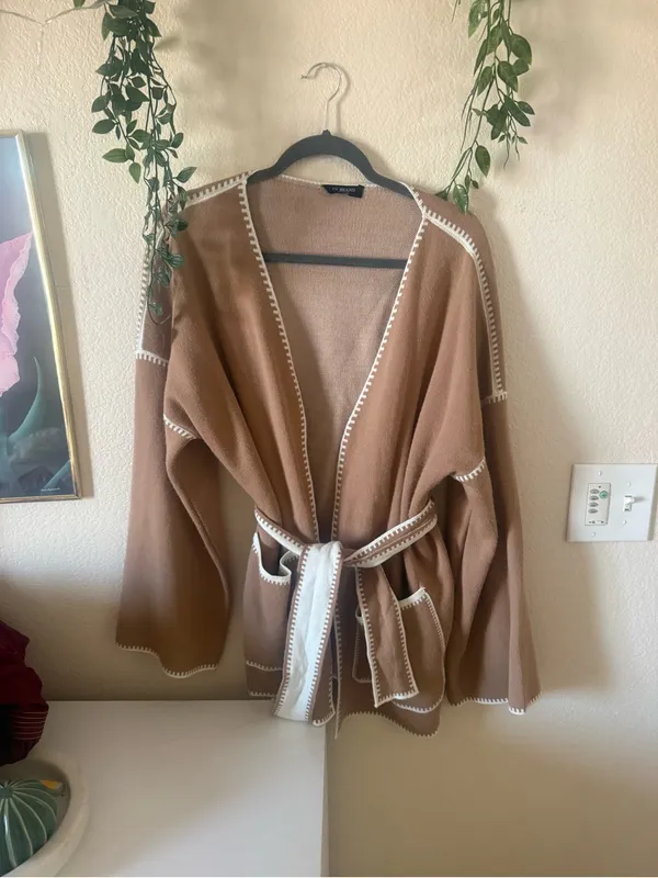 Fashion Hunter Camel Belted Kimono / Cardigan with White Trim - Image 4