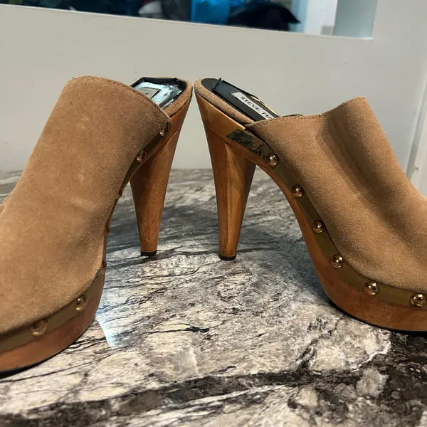 Steve Madden Tan Suede Mules - Image 4