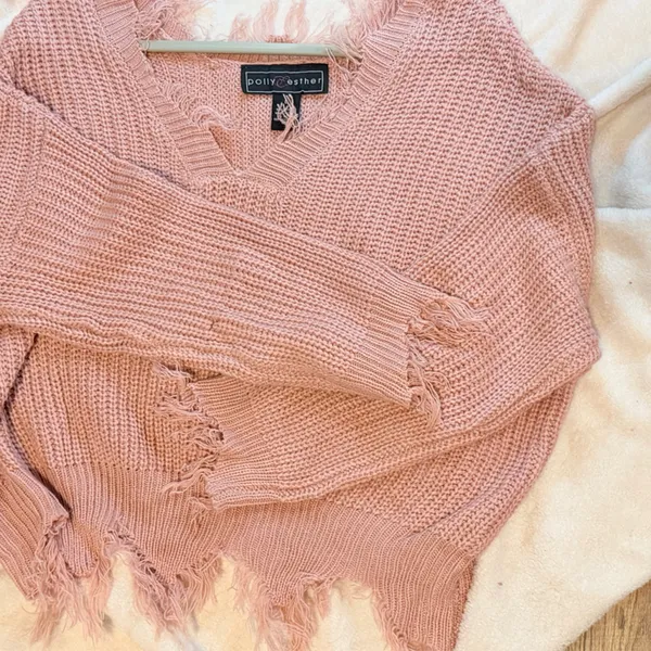 Polly & Esther Pink V-Neck Frayed Sweater size large colored pink - Image 5