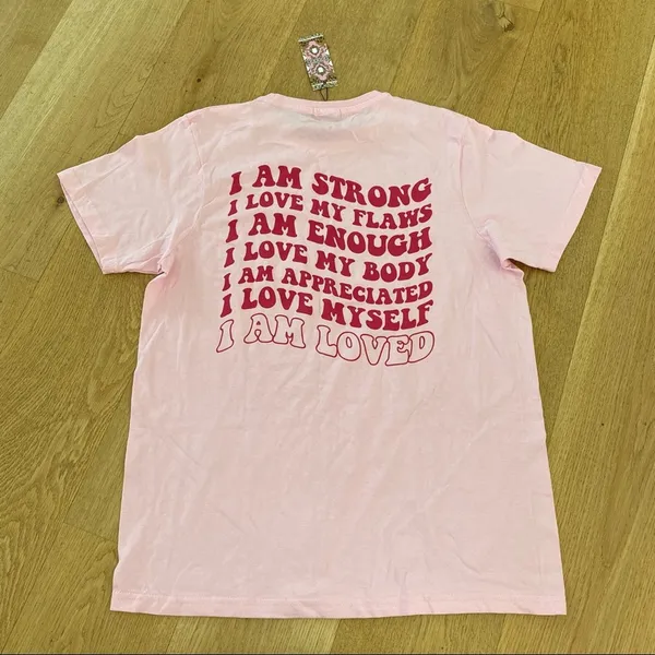 Boohoo - Tall I Am Loved Back Print Tee in Pink Size US8 - Image 2