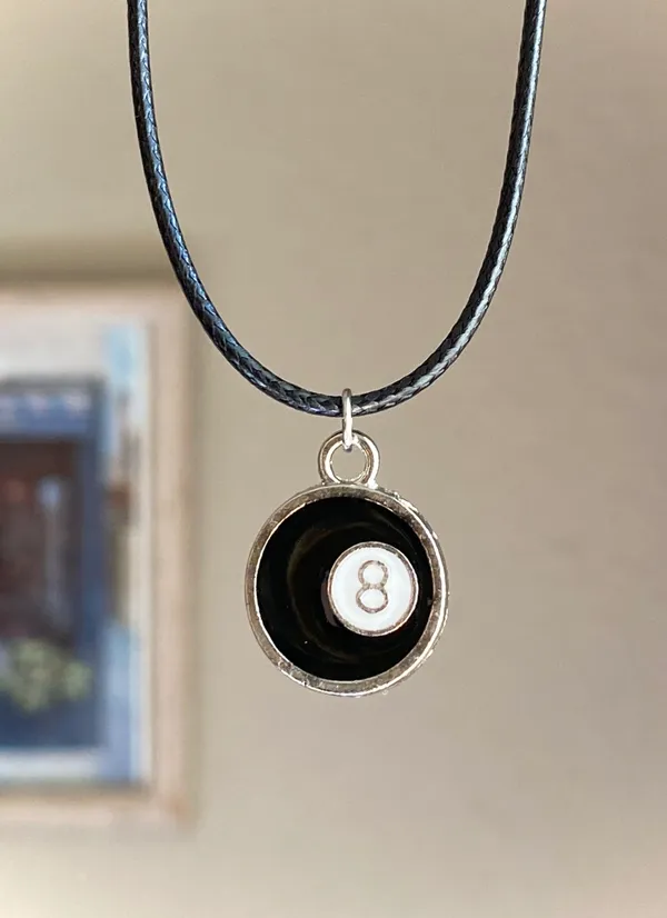 Handmade 8 ball grunge funky unisex simple necklace🎲8️⃣🖤 - Image 2
