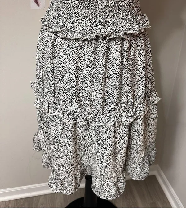 NWT Jessica Simpson Smocked Dress in Size Large - Image 6