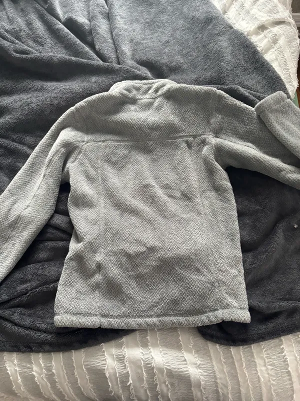 Patagonia Pullover Fleece - Image 3