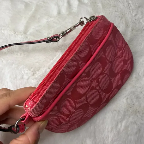 COACH Pink Signature Canvas Wristlet - Image 3