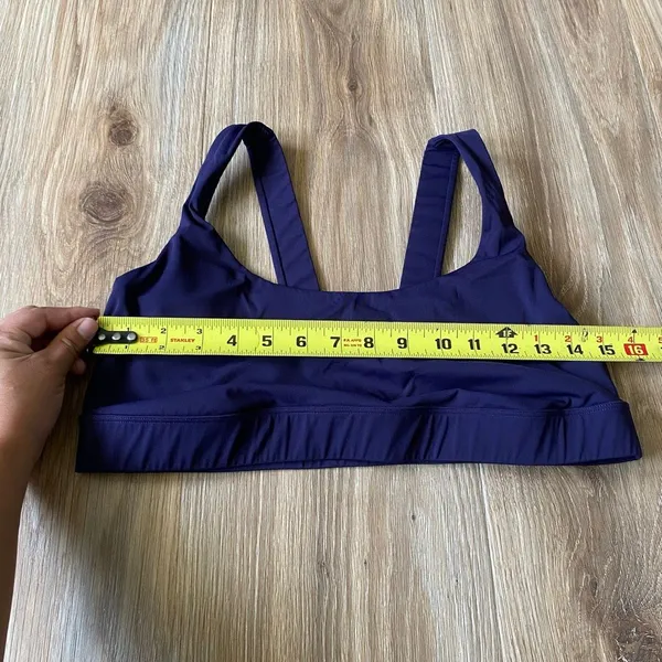 Vuori Sports Bra XL Navy Blue Strappy Back Yoga Workout Athletic Bra - Image 5