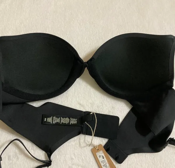 SKIMS Ultimate Push Up Bra 34A - Image 4