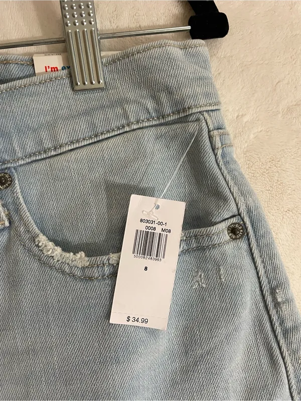 Old Navy Light Blue Denim Women’s High-Rise Shorts Size 6 NWT - Image 4