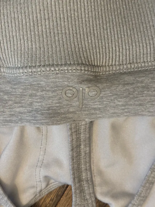 Alo Yoga Sports Bra - Image 4