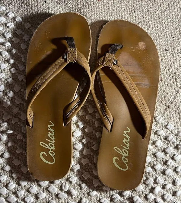 Cobian Tan Flip Flops Size 9 - Image 5