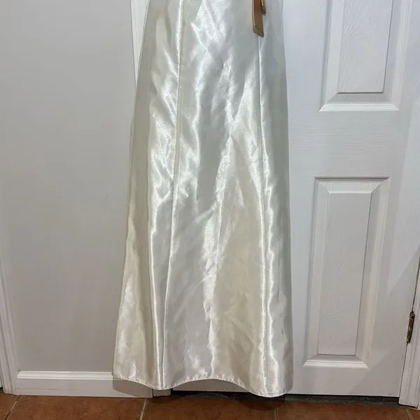Jessica McClintock Gunne Sax Strapless Embroidered Gold Lace Satin Maxi Dress‎ 1 - Image 3