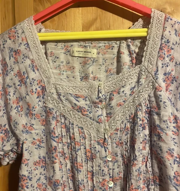 Lucky Brand 7W46342 Lilac Multi Floral Short Sleeve Peasant Top $69.50 EUC M - Image 7