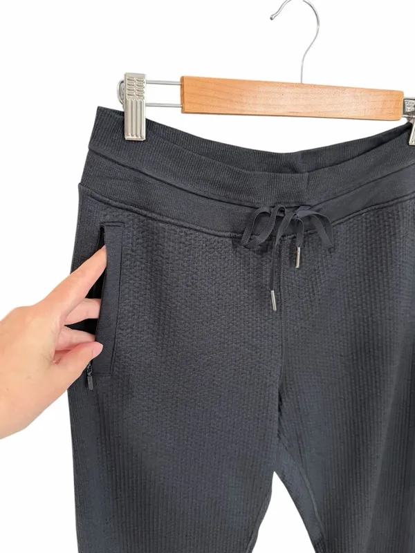 Lululemon Engineered Warmth Jogger Black Size 8 - Image 4