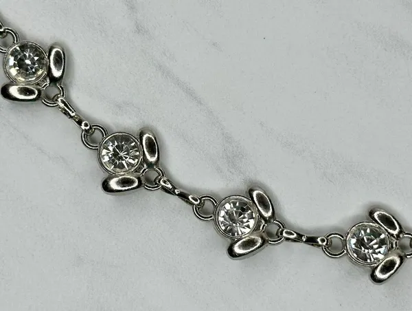 Y2K Rhinestone Flower Silver Chain Belt Extra Small/Small (XS/S) ✨ - Image 5