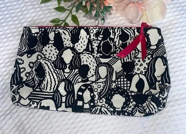 Ipsy X epcWitte Cosmetic Bag Pouch Black & White Faceless Heads Pink Zipper - Image 2