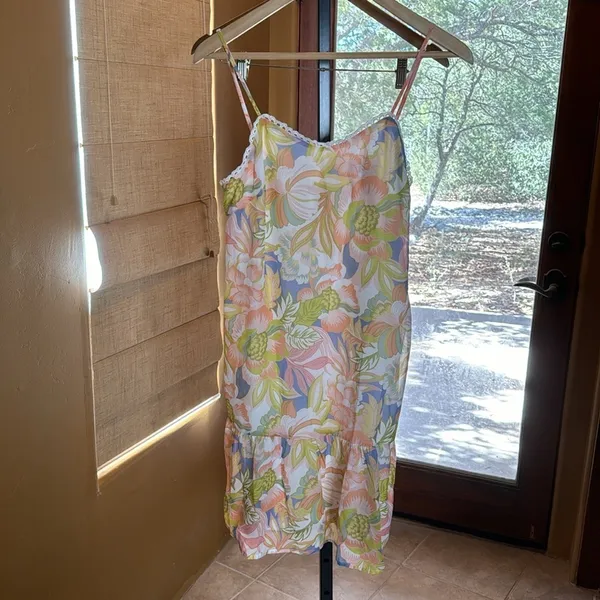 NWT AQUA Floral Mini Dress Picot Trim Pastel Print Bloomingdale’s Size Small - Image 4