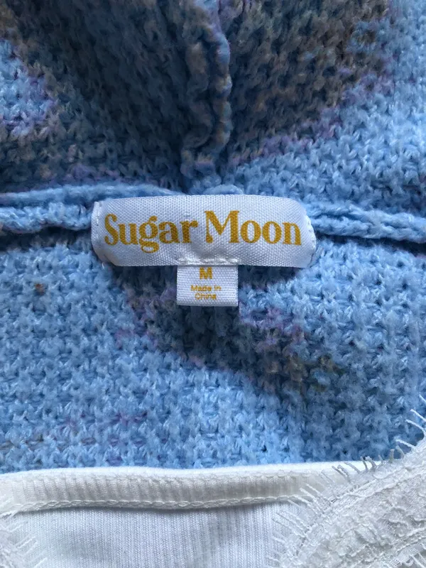 Baby Blue Size M Knitted Sweater - Image 2
