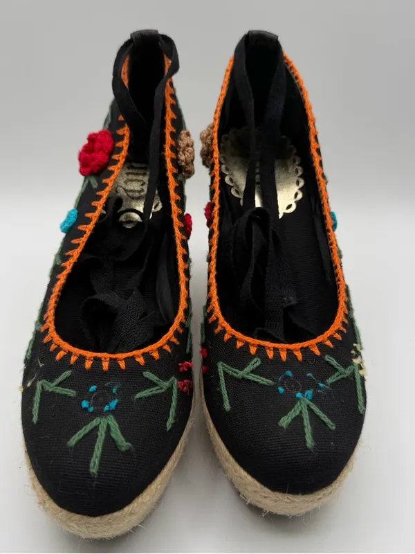 Vintage Y2K Juicy Couture Floral Embroidered Espadrille Wedges Womens 9 - Image 2