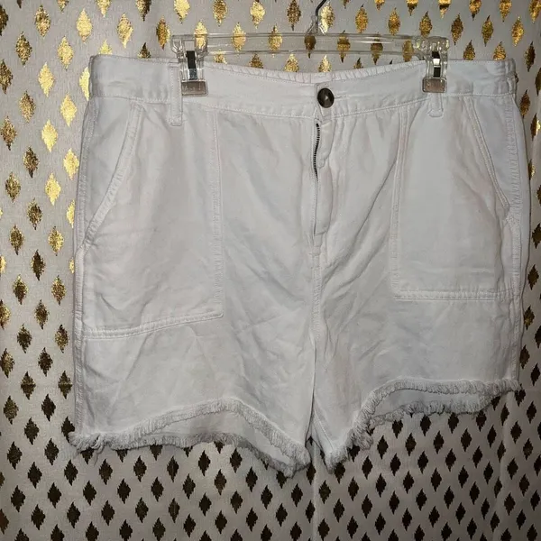 Aerie Midi White Adventure Shorts Frayed Raw Hem Size XL - Image 2