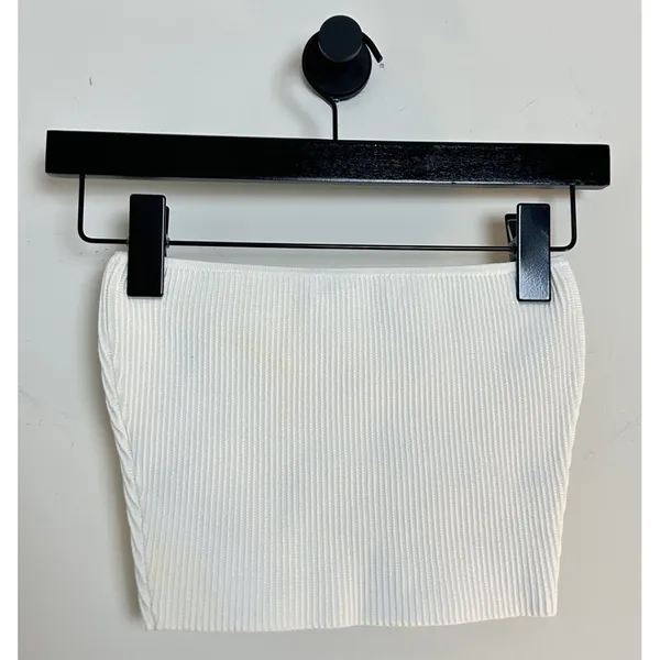 ARITZIA Babaton Sculpture Knit Tube Top in White Size X-Small - Image 3