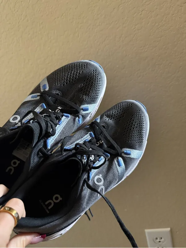 On Cloudeclipse Women's Size 9 High Cushion Durable Running Shoes Mens 7 - Image 3