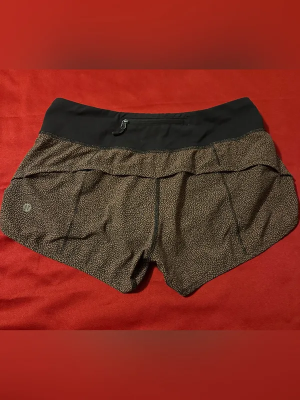 lululemon athletica Black Waistband Brown Speckled Running Shorts - Image 3