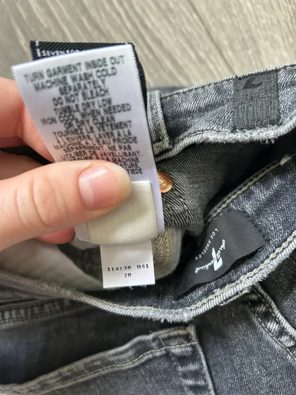 7 For All Mankind High Waist Cropped Straight Jeans - Image 6