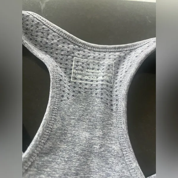 Nwot High Waisted Leggings And Top In Grey Color M - Image 2