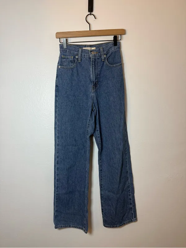 Levi’s High Waisted Straight Jeans - Image 2