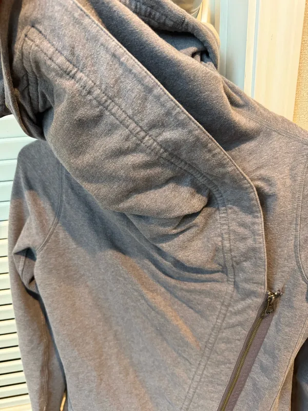 Lululemon Jacket - Image 3