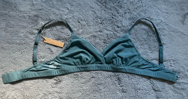 SKIMS NWT xs kyanite fits everybody crossover bralette - Image 3