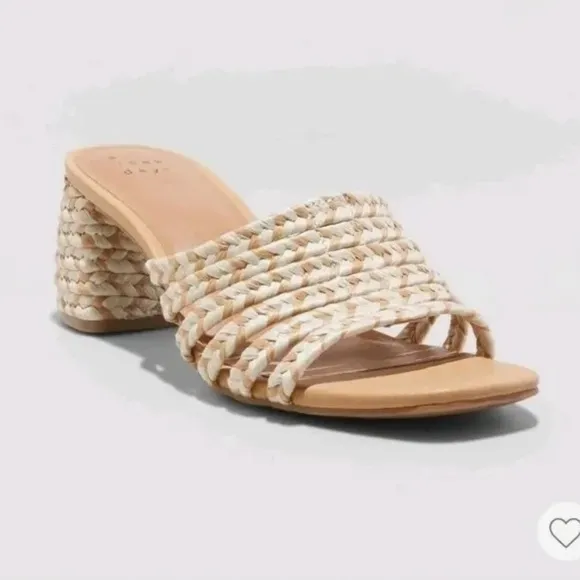 Universal Threads Women's Rachel Heels - Tan - Size 9 - Image 40