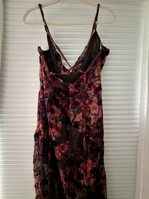 Maxi Dress Showpo Floral - Image 5